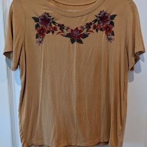 American eagle soft and sexy golden yellow tee with embroiders flowers